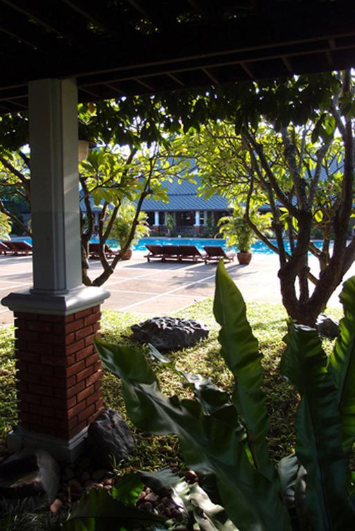 Korat Resort Hotel Накхонратчасима Экстерьер фото